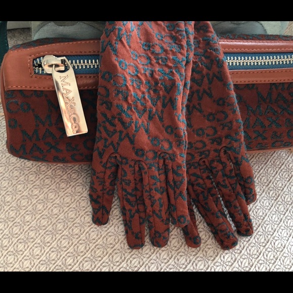 Designer Bugle Bag W Gloves Vintage 1990s - Picture 5 of 7